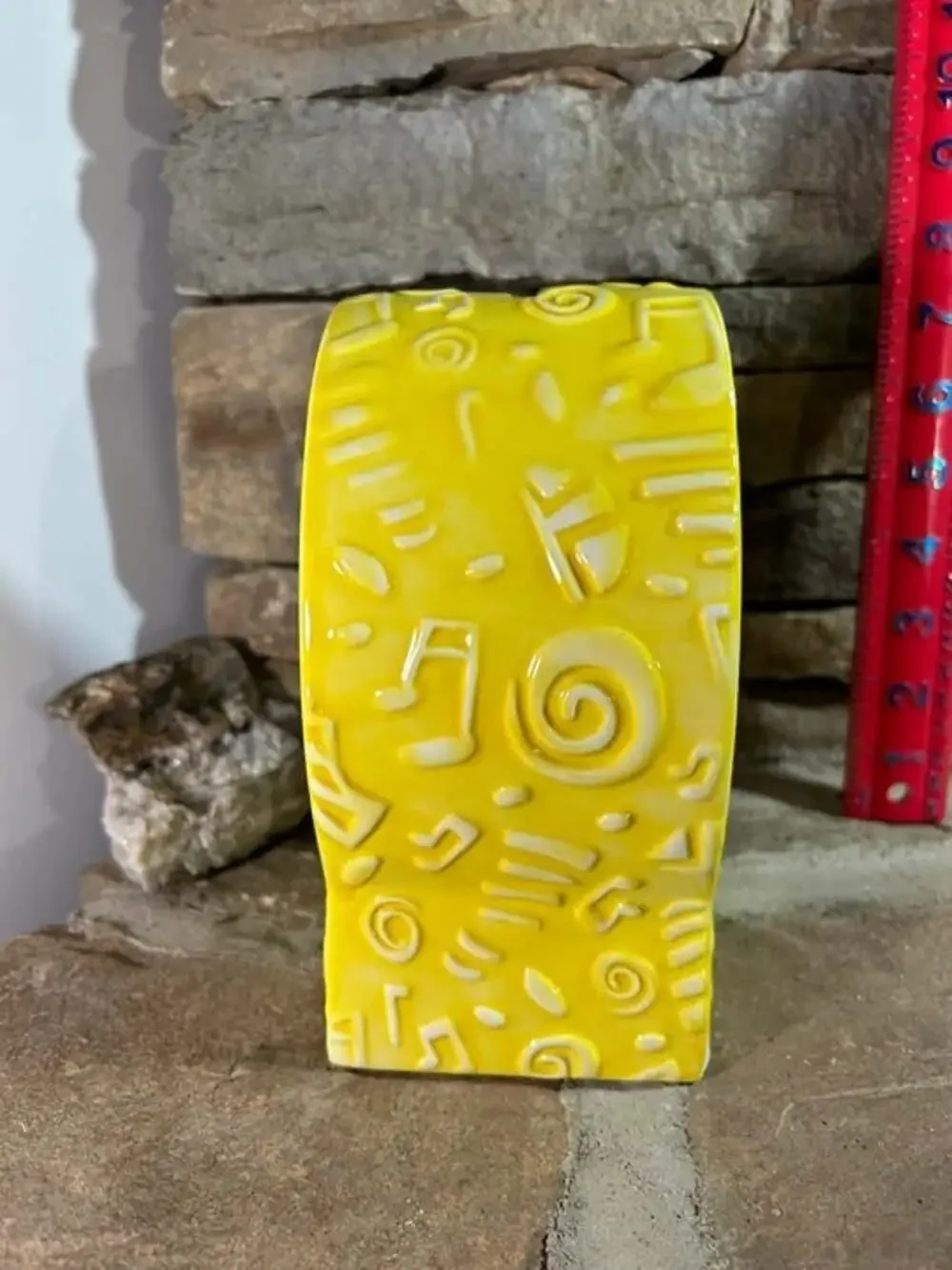 Spin Master wiggles yellow